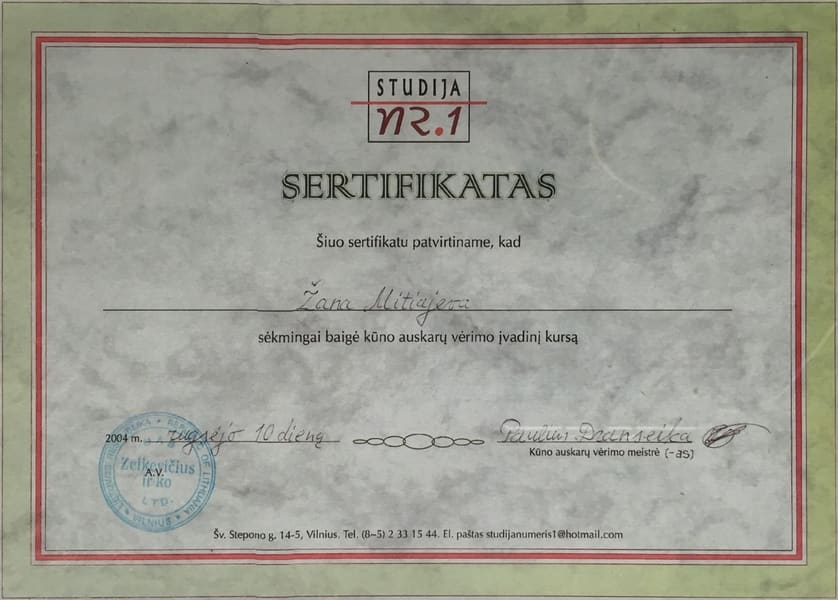 Сертификат. Studija nr. 1. Kūno auskarų vėrimo įvadinis kursas. Вильнюс, 10 сентября 2004 г.